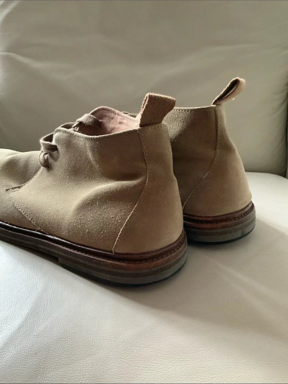 John Varvatos Suede Boots Mens 10M Tan Chukka Ankle Lace Up Desert Designer.